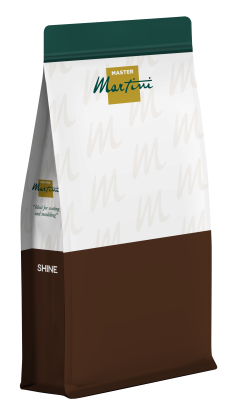 Master Martini「Shine」產品包裝袋，上段深綠色，中段白色印有標誌，下段咖啡色